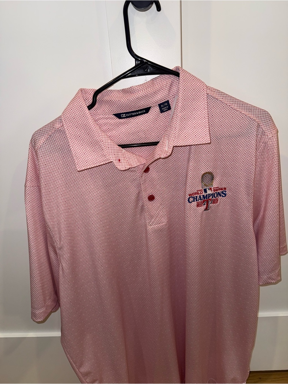 Cutter & Buck Men's red Polo Shirt - Texas Rangers Champions Logo